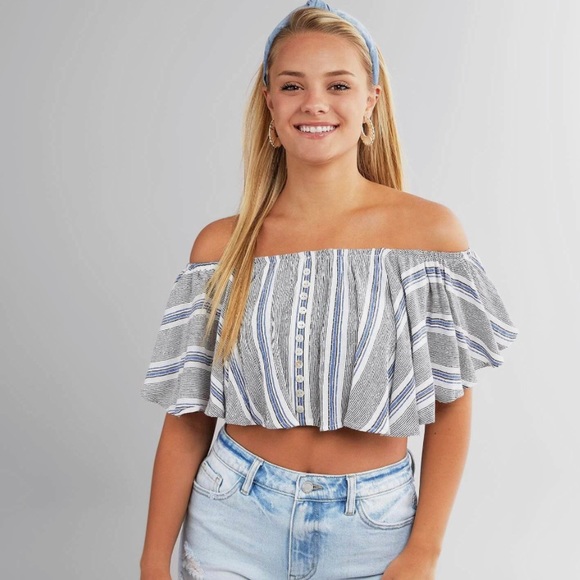 Angie cropped layered top - Picture 2 of 3